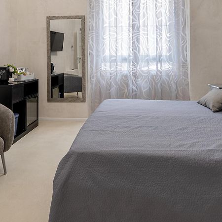Flower Rooms Cagliari Bagian luar foto
